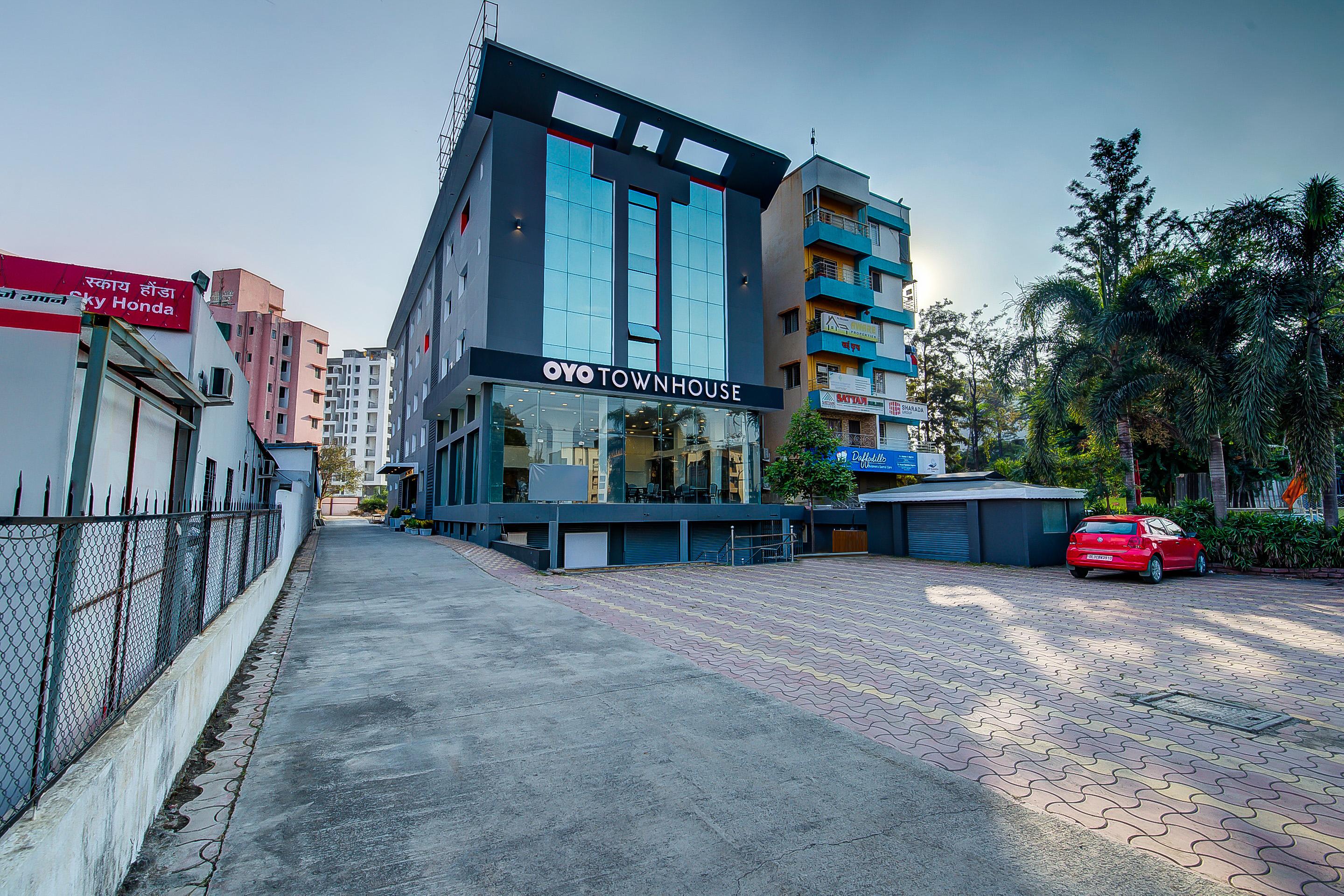 Oyo Townhouse 048 Hadapsar Hotell Phursungi Eksteriør bilde
